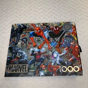 Marvel Spider-Man Puzzle by Buffalo Brand